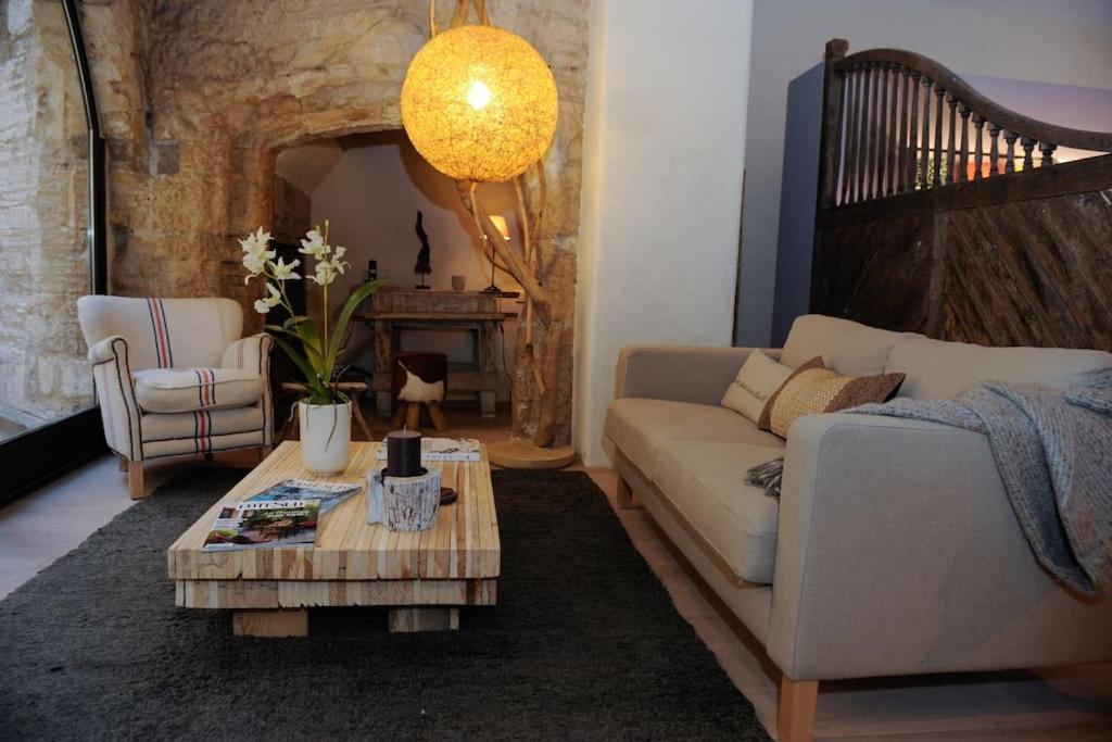 Le Loft Des Antiquaires, L'Isle-Sur-La-Sorgue Apartment Luaran gambar