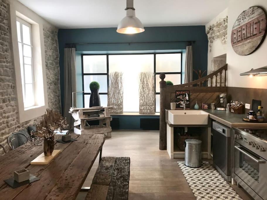 Le Loft Des Antiquaires, L'Isle-Sur-La-Sorgue Apartment Luaran gambar