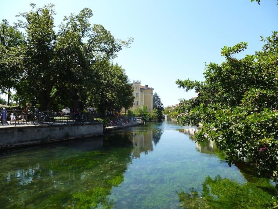 Le Loft Des Antiquaires, L'Isle-Sur-La-Sorgue Apartment Luaran gambar