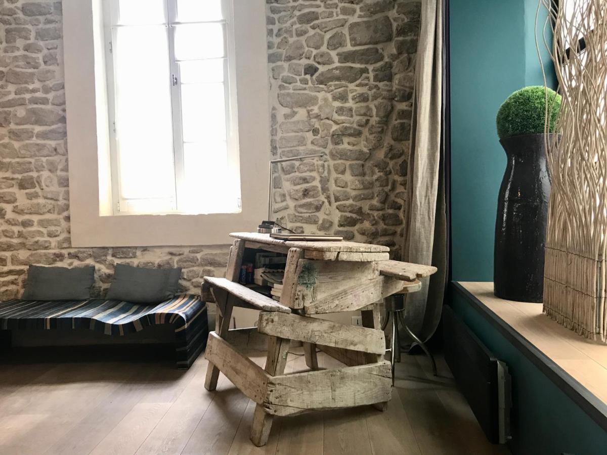 Le Loft Des Antiquaires, L'Isle-Sur-La-Sorgue Apartment Luaran gambar
